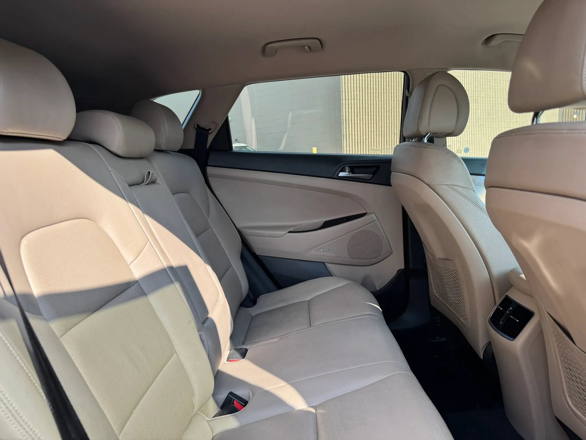 Used 2017 Hyundai Tucson SE Plus AWD/4WD image 31