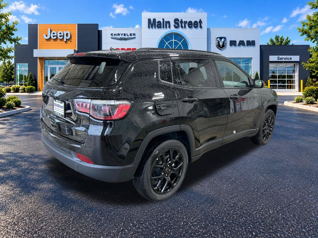 New 2026 Jeep Compass Latitude AWD/4WD image 5