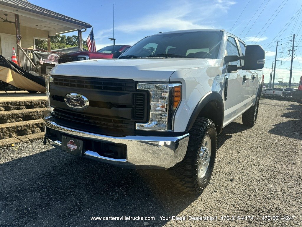 Used 2017 Ford F250 XL w/ Power Equipment Group AWD/4WD image 3