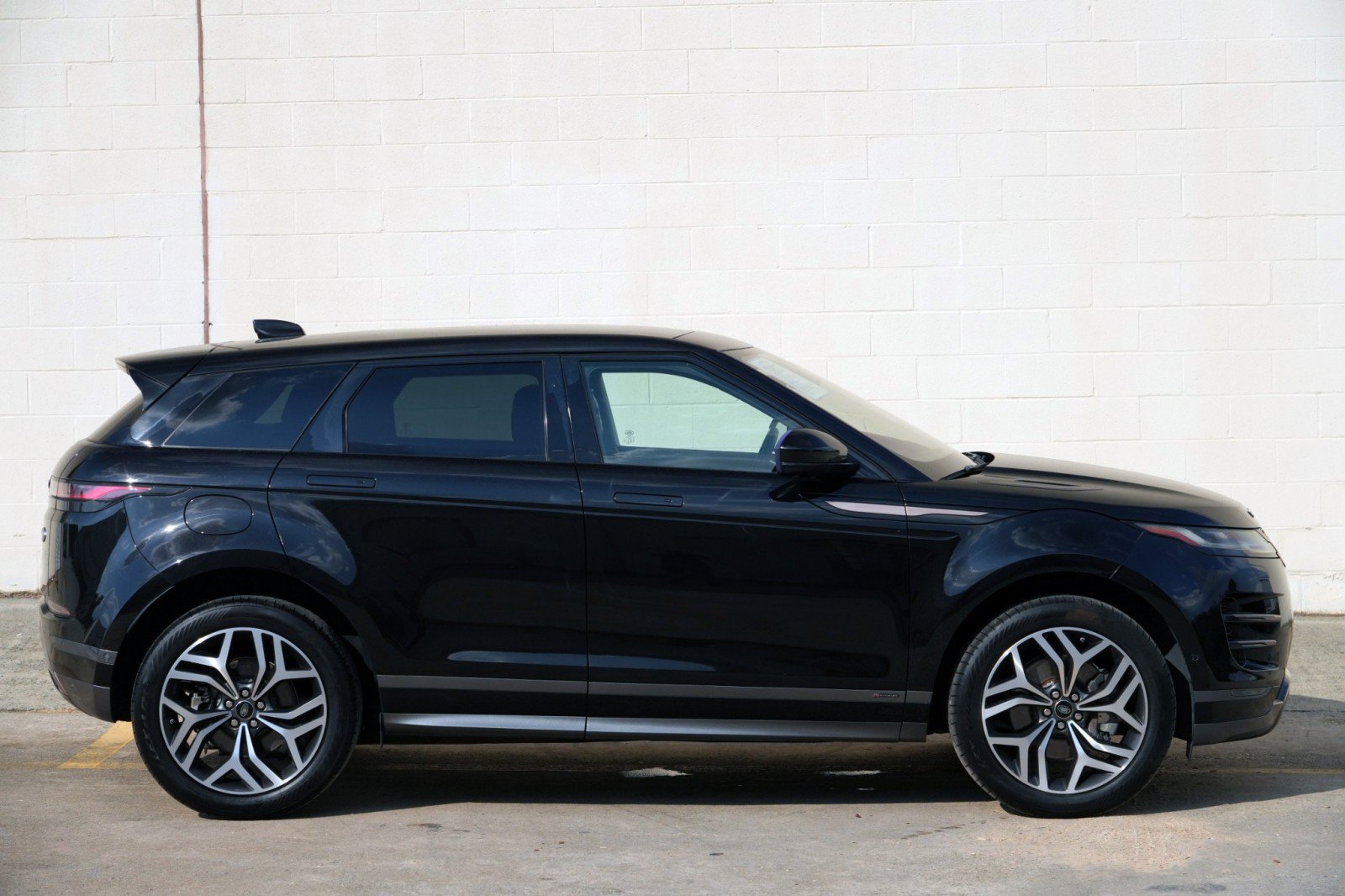 Used 2020 Land Rover Range Rover Evoque R-Dynamic HSE AWD/4WD image 57