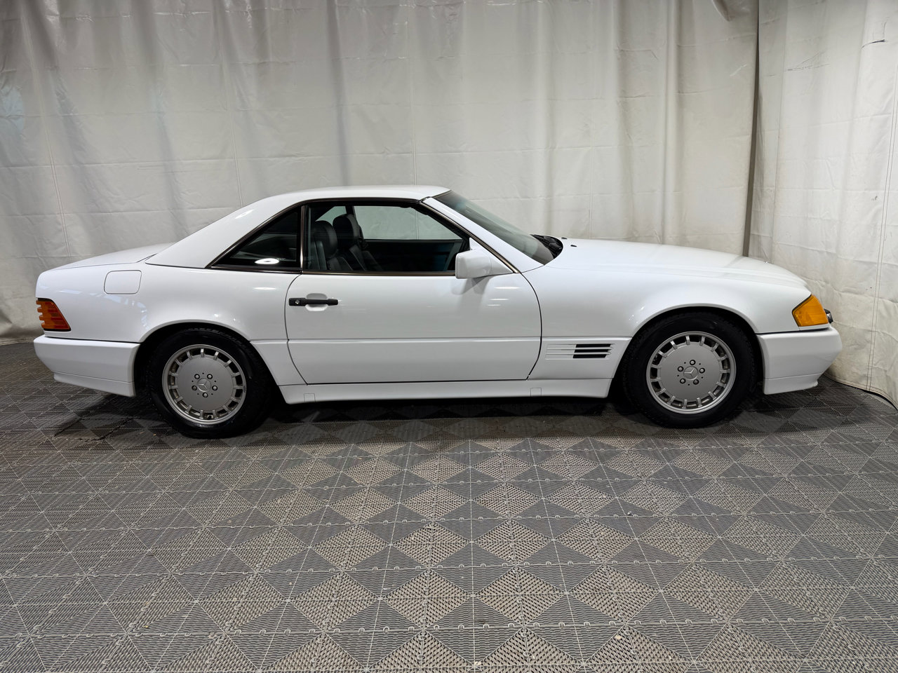 Used 1991 Mercedes-Benz 500 SL image 9