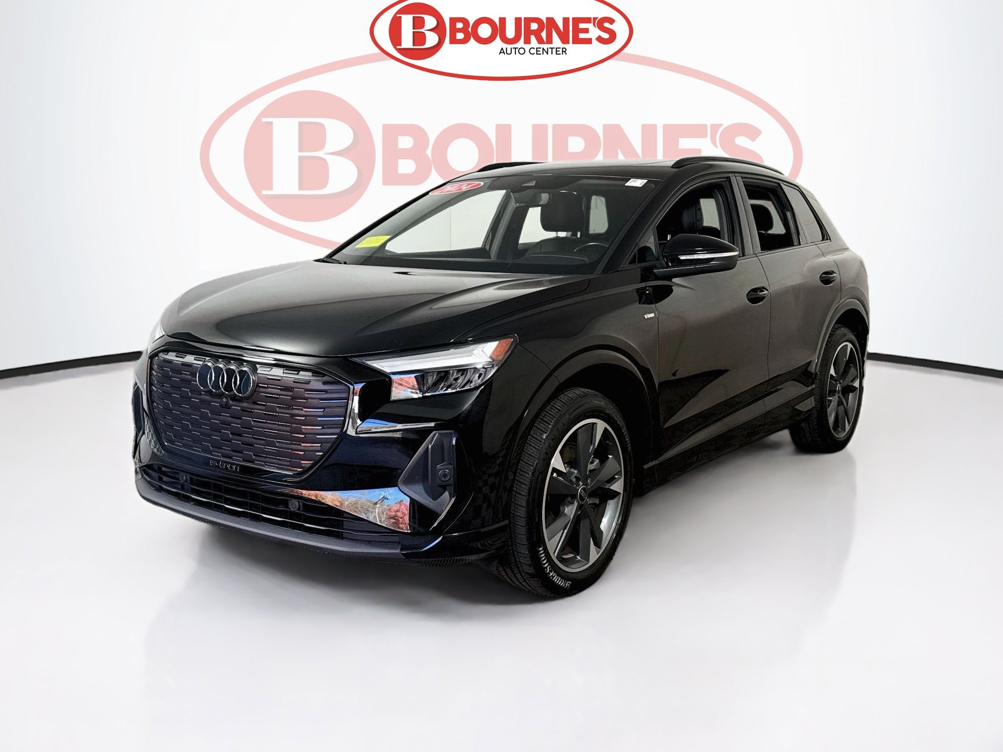 Used 2024 Audi Q4 e-tron Premium Plus AWD/4WD image 7