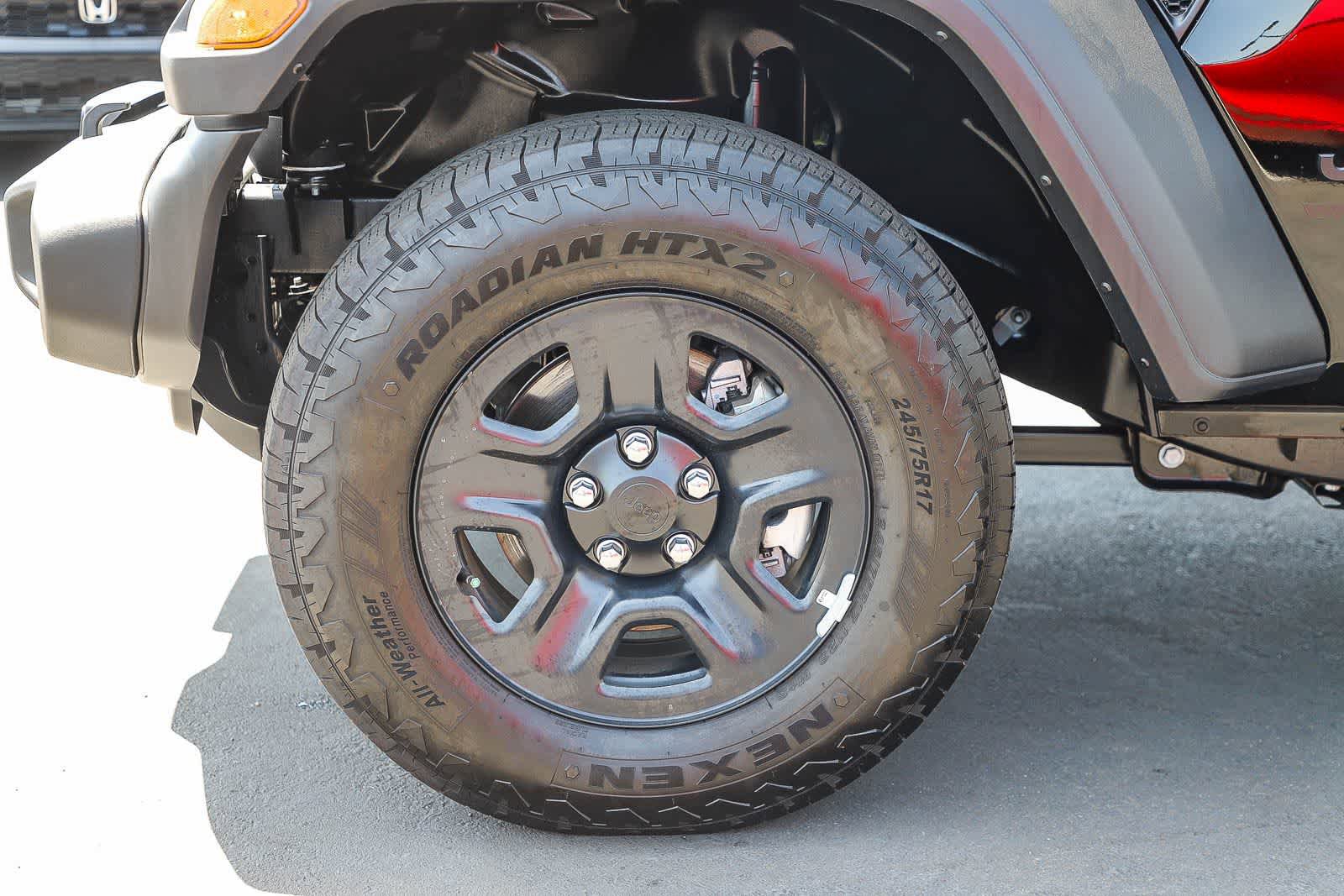 Used 2024 Jeep Wrangler Unlimited Sport AWD/4WD image 10