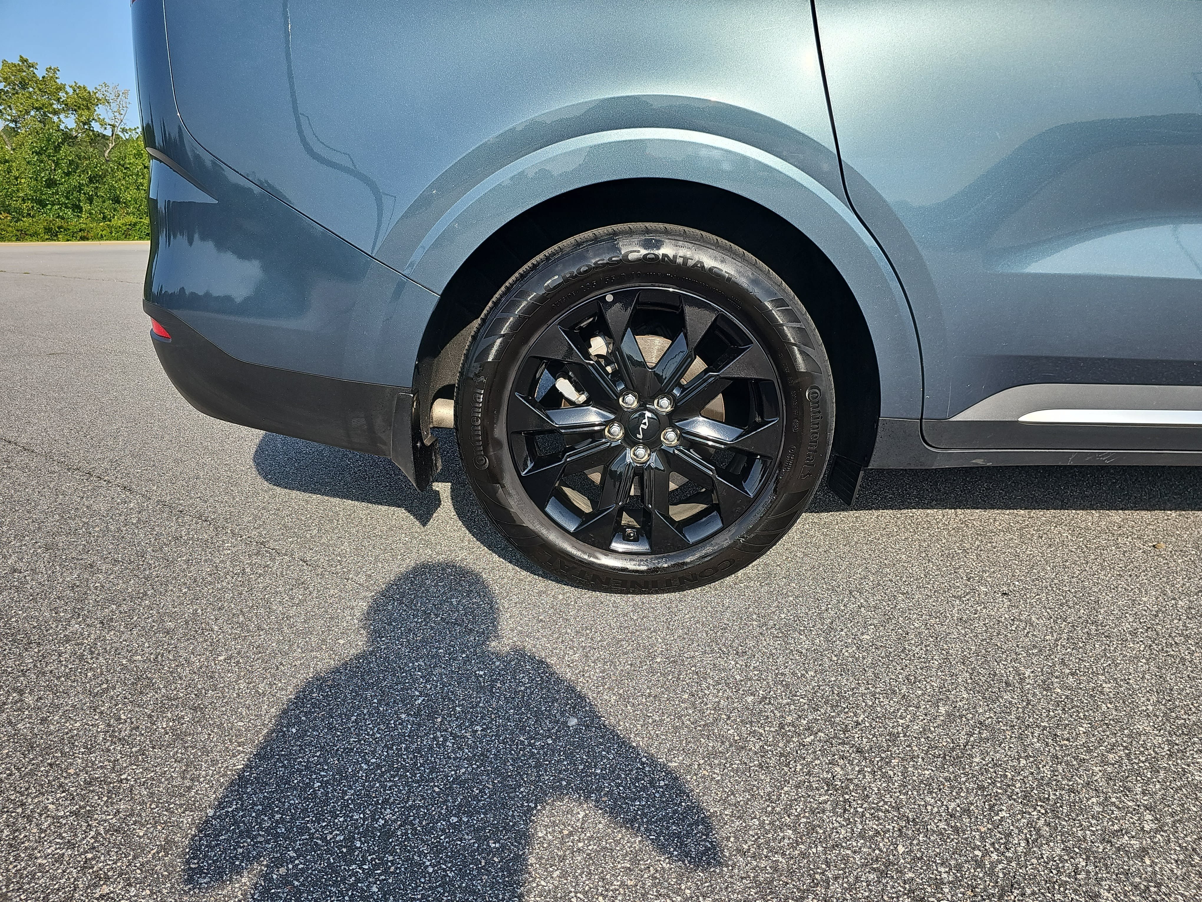 Used 2024 Kia Carnival SX FWD image 34