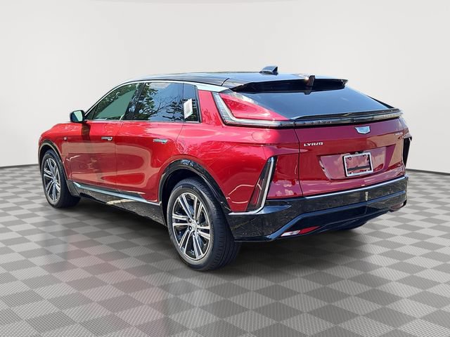 New 2026 Cadillac Lyriq Luxury w/ LPO, Floor Liner Package AWD/4WD image 4