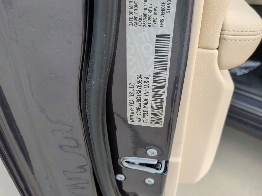 New 2025 Jeep Grand Cherokee L Limited RWD image 57