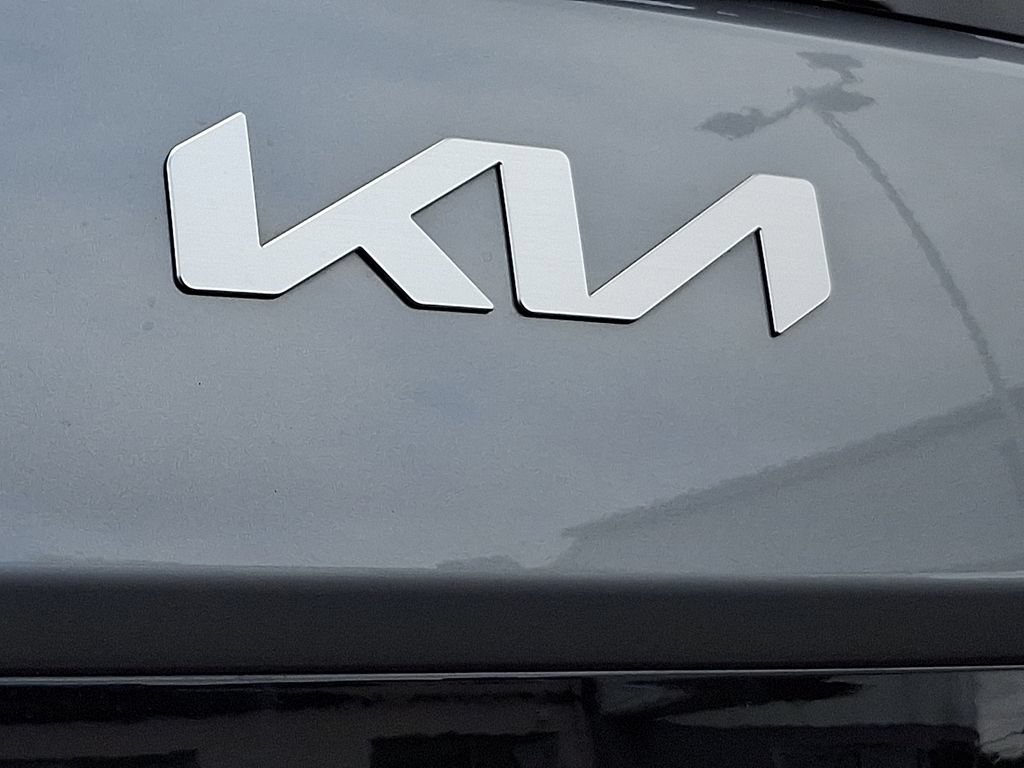 Used 2025 Kia Soul GT-Line FWD image 32