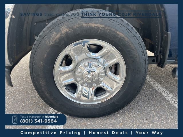 Used 2024 RAM 3500 Tradesman w/ Chrome Appearance Group image 9