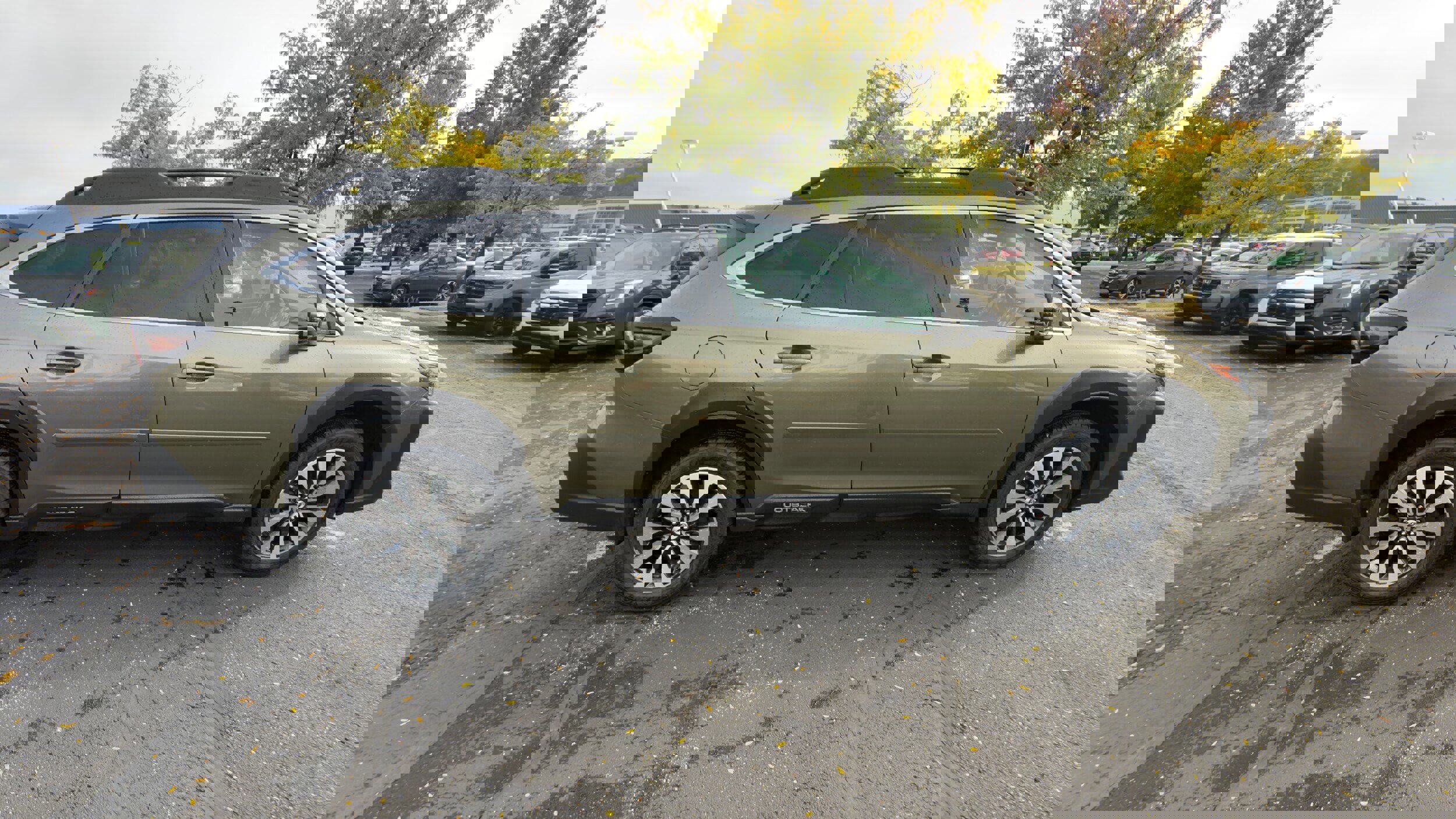 Certified 2023 Subaru Outback Limited XT image 2