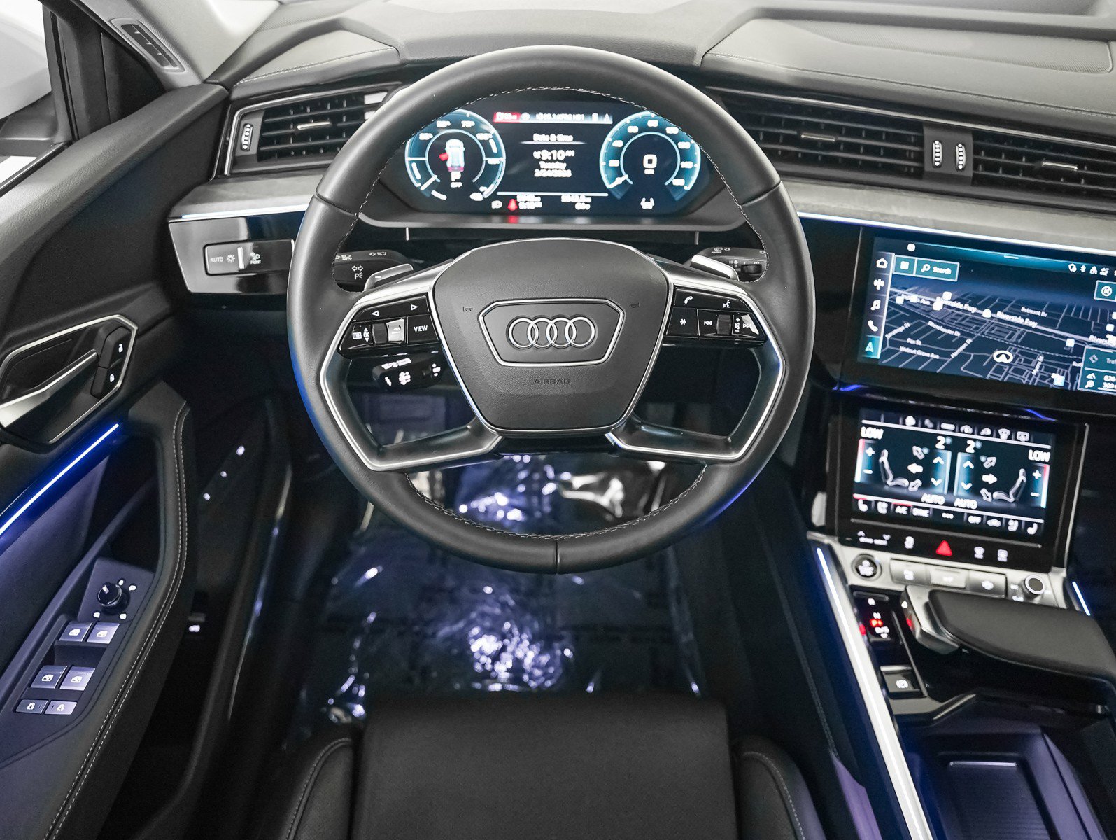 Certified 2024 Audi Q8 e-tron Prestige w/ Prestige Package image 15