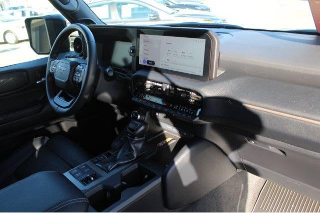 Used 2025 Toyota Land Cruiser w/ Premium Package AWD/4WD image 26