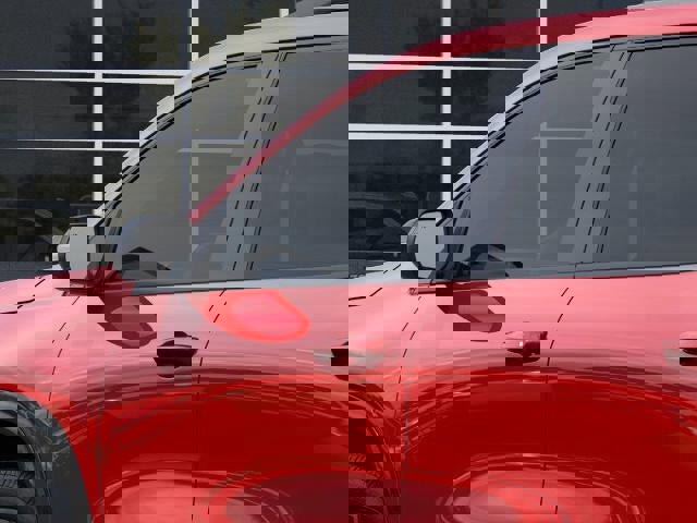 New 2026 Chevrolet Traverse RS image 12