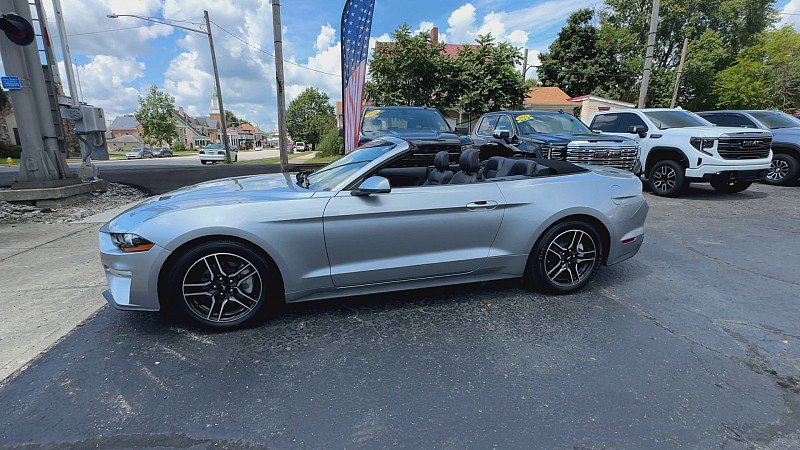 Used 2023 Ford Mustang Premium image 6