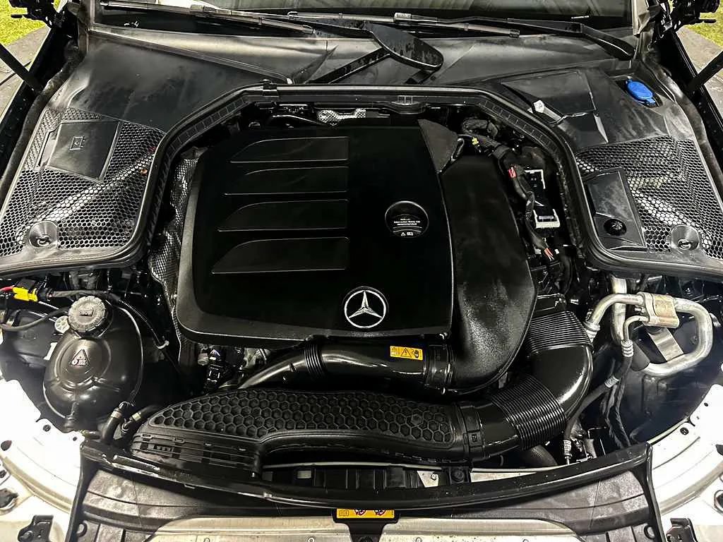 Used 2022 Mercedes-Benz C 300 Cabriolet image 40
