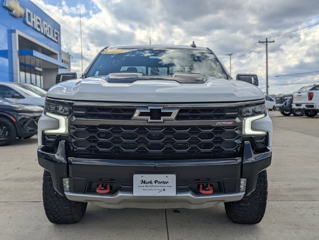 Used 2024 Chevrolet Silverado 1500 ZR2 w/ Technology Package image 14
