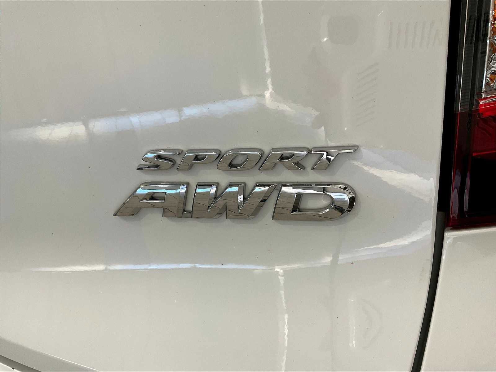 Used 2022 Honda Pilot Sport image 29