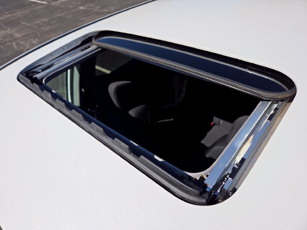 Certified 2022 Honda CR-V EX image 4