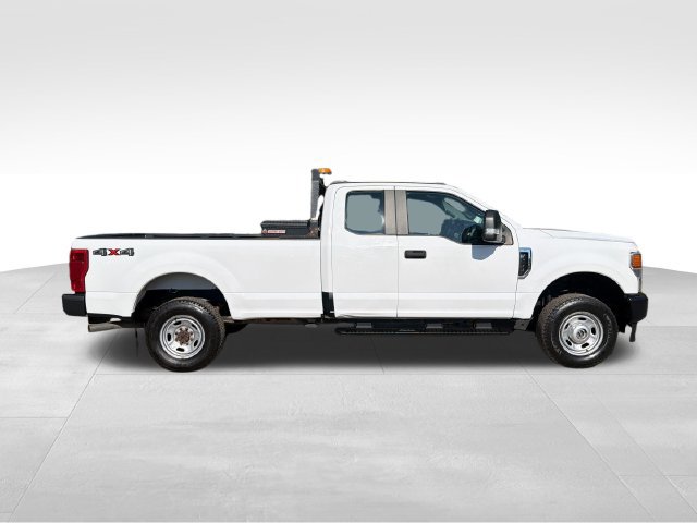 Used 2020 Ford F250 XL w/ Power Equipment Group AWD/4WD image 2