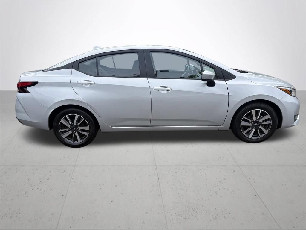 Used 2025 Nissan Versa SV FWD image 6