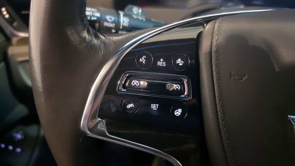 Used 2019 Cadillac Escalade Platinum AWD/4WD image 38