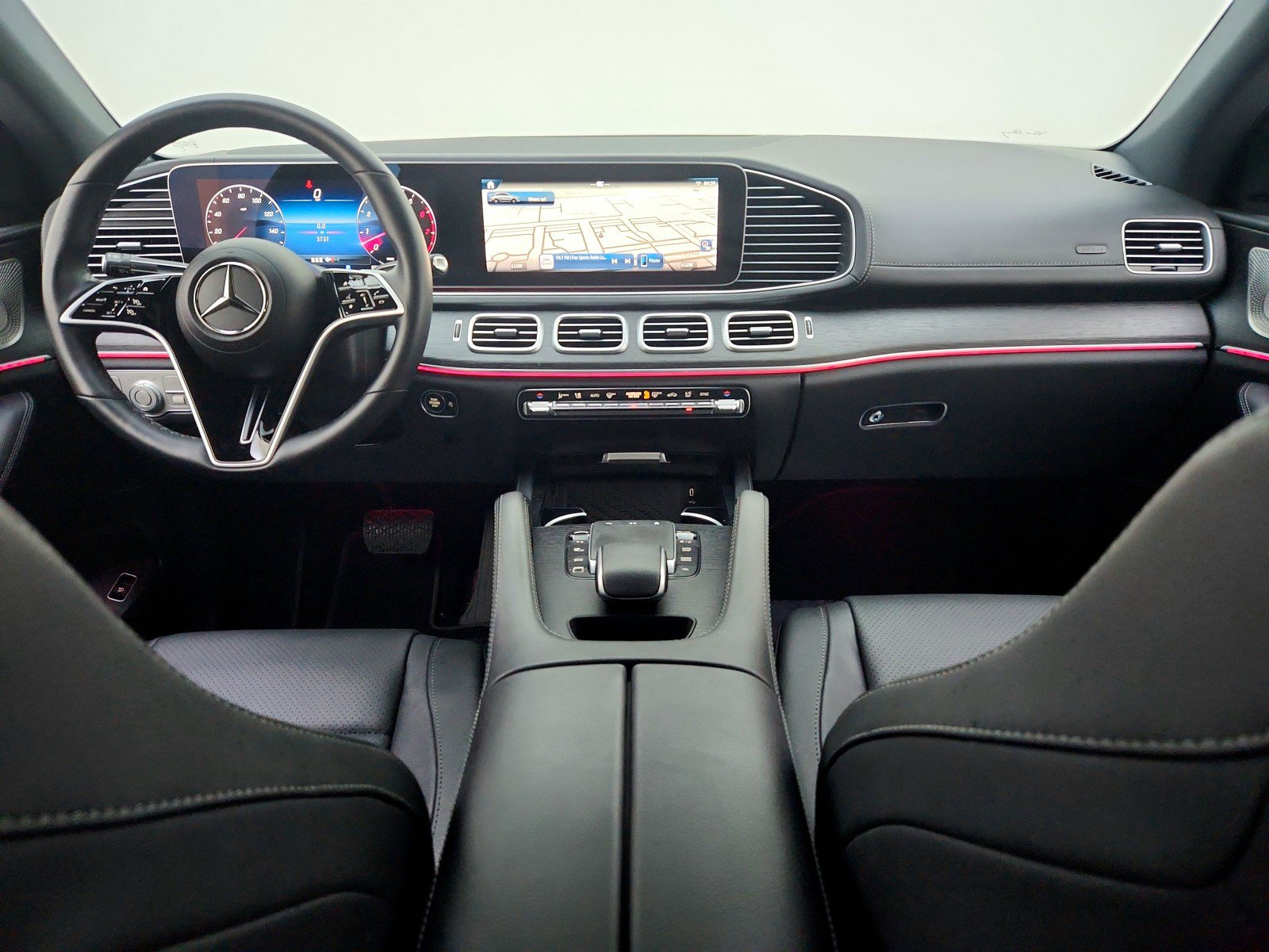 Certified 2025 Mercedes-Benz GLE 450 4MATIC Coupe w/ Winter Package image 21