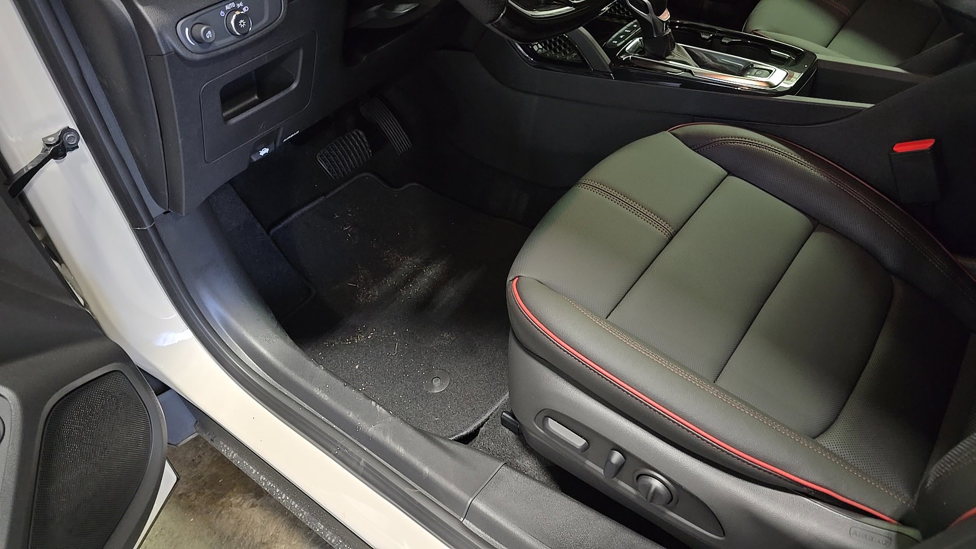 New 2026 Chevrolet TrailBlazer RS w/ Convenience Package image 19