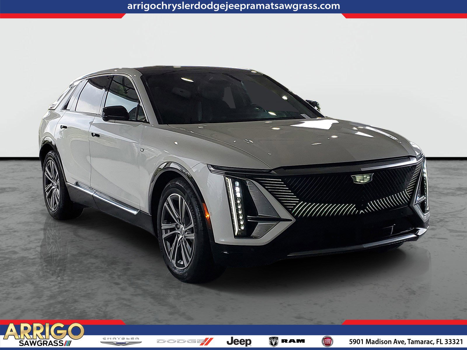 Used 2024 Cadillac Lyriq Luxury image 1
