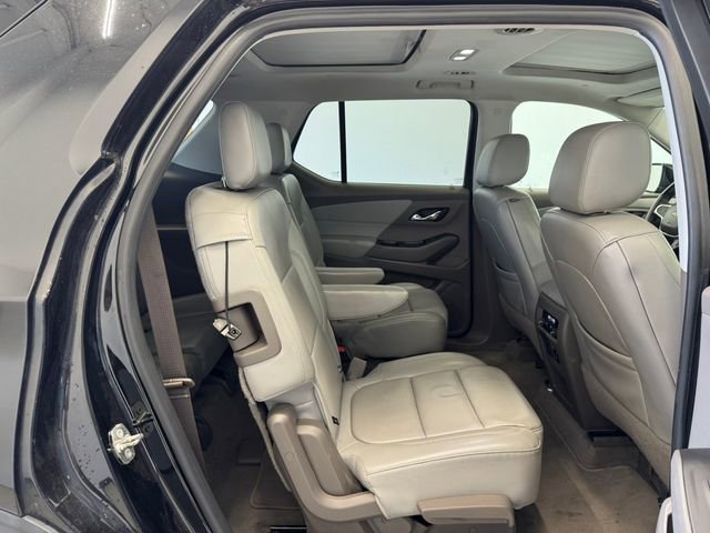 Used 2018 Chevrolet Traverse LT w/ LPO, 'HIT The Road' Package image 17