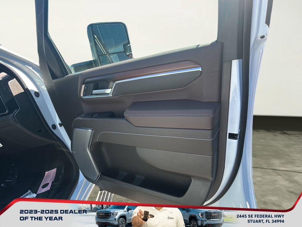 New 2026 GMC Sierra 3500 Denali w/ Denali Reserve Package image 36