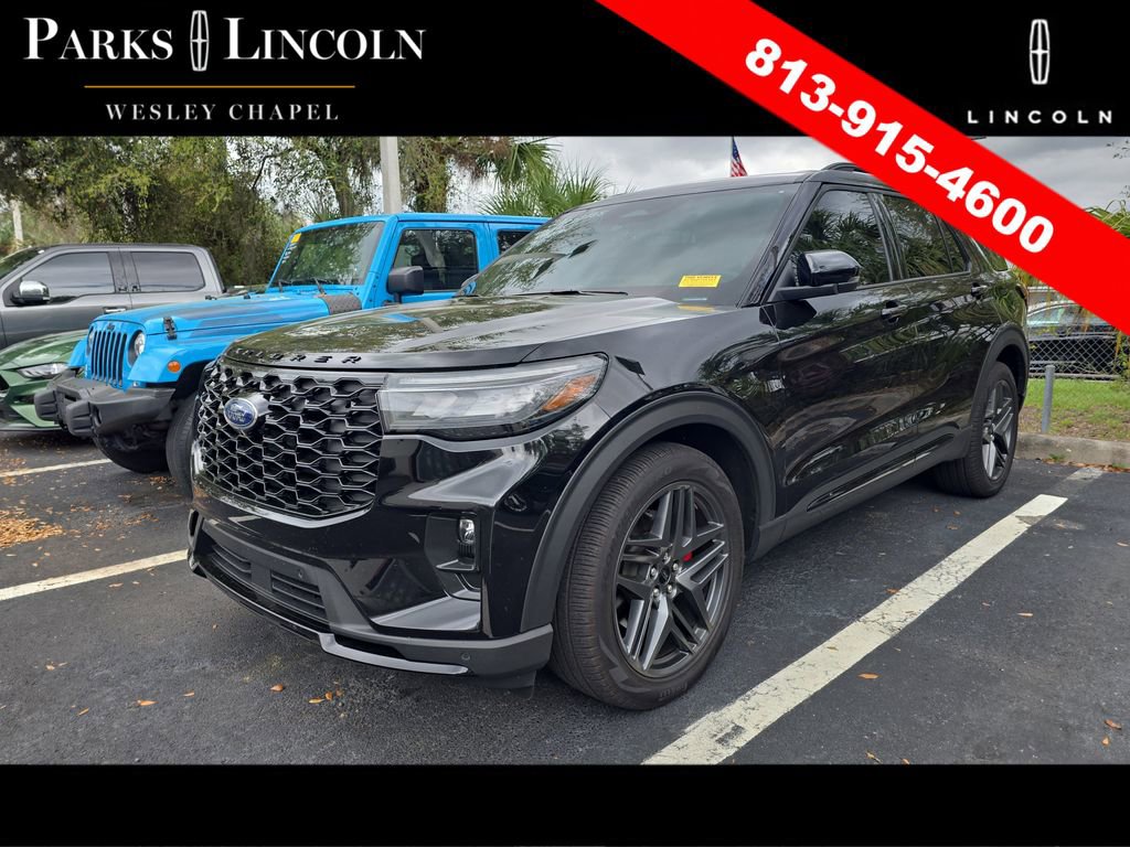 Used 2025 Ford Explorer ST w/ Sun And Sound Package image 4