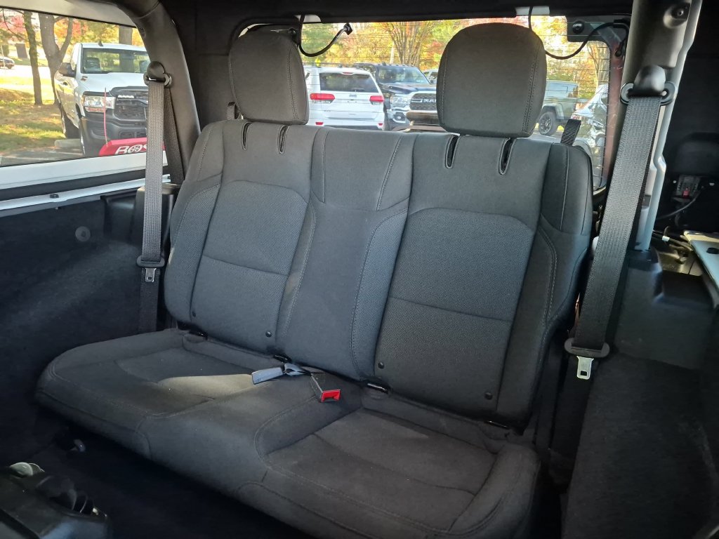 Used 2021 Jeep Wrangler Sport AWD/4WD image 24