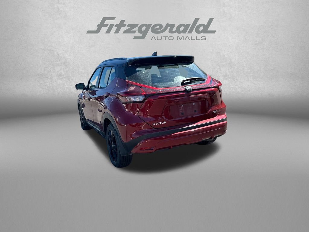 Used 2024 Nissan Kicks SR w/ SR Premium Package FWD image 6