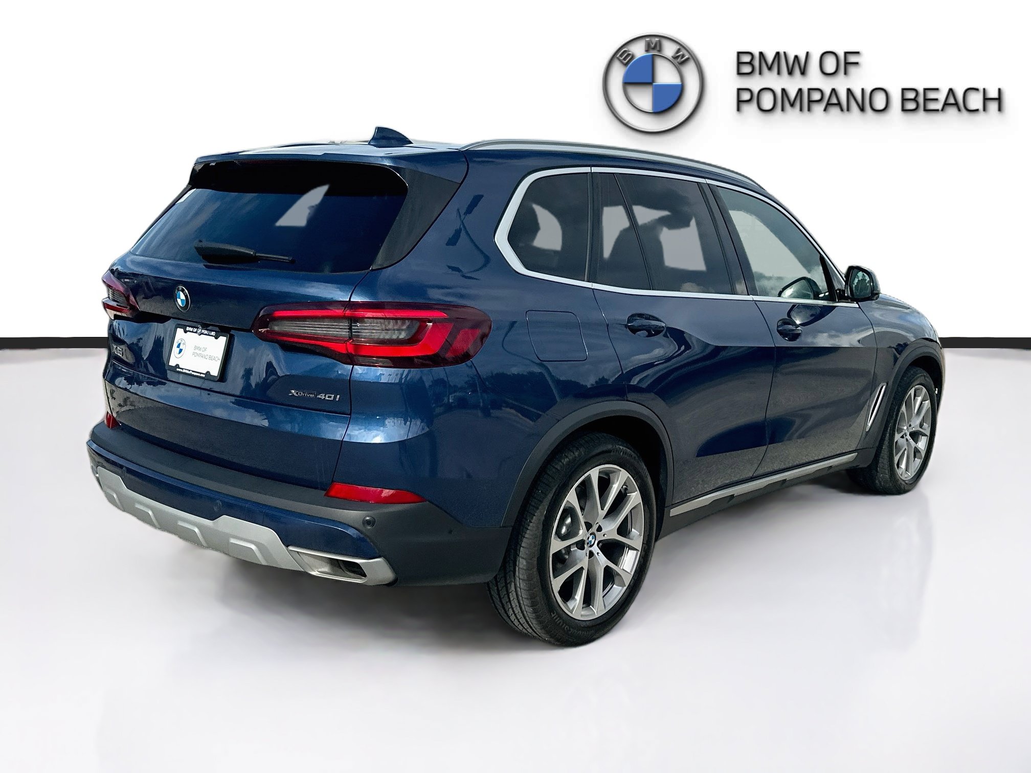 Used 2023 BMW X5 xDrive40i w/ Premium Package AWD/4WD image 7