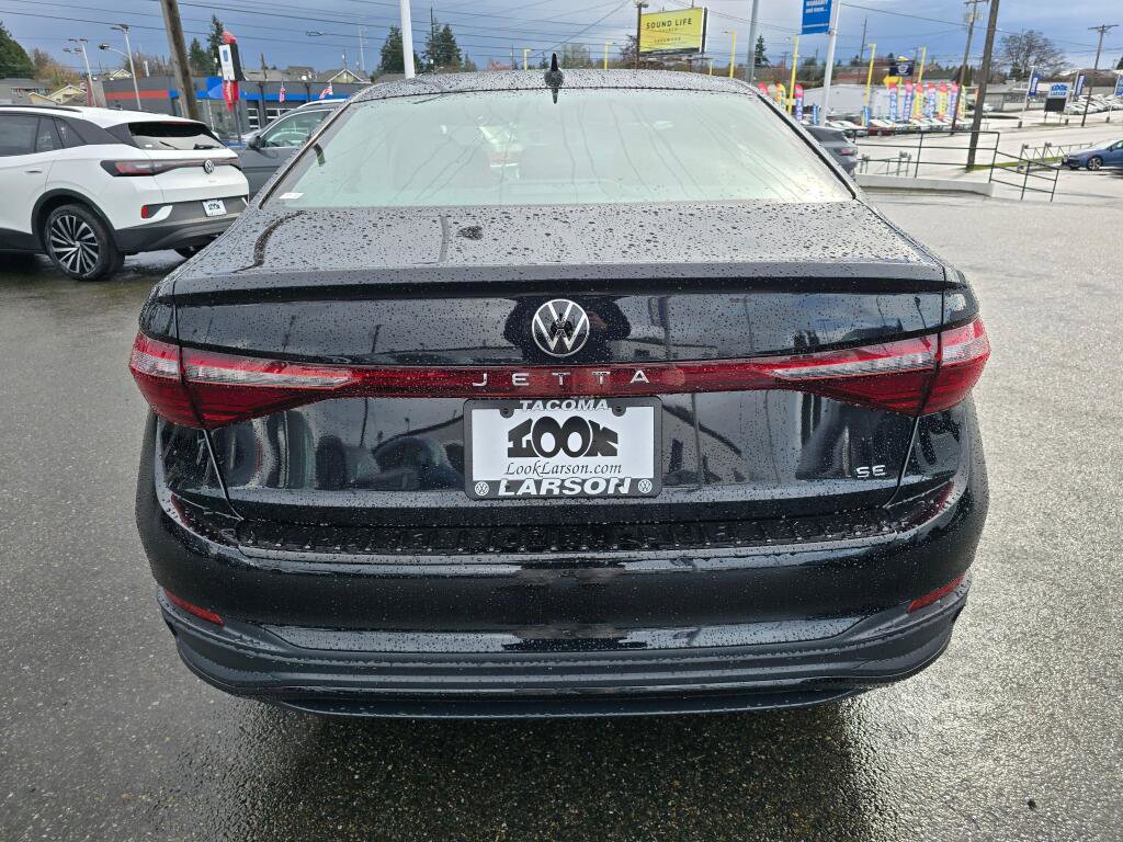 New 2026 Volkswagen Jetta SE image 5