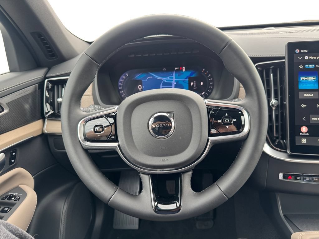 New 2027 Volvo XC90 B6 Plus AWD/4WD image 13