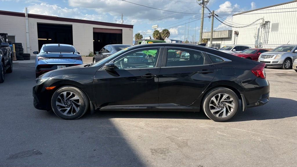 Used 2018 Honda Civic EX image 6