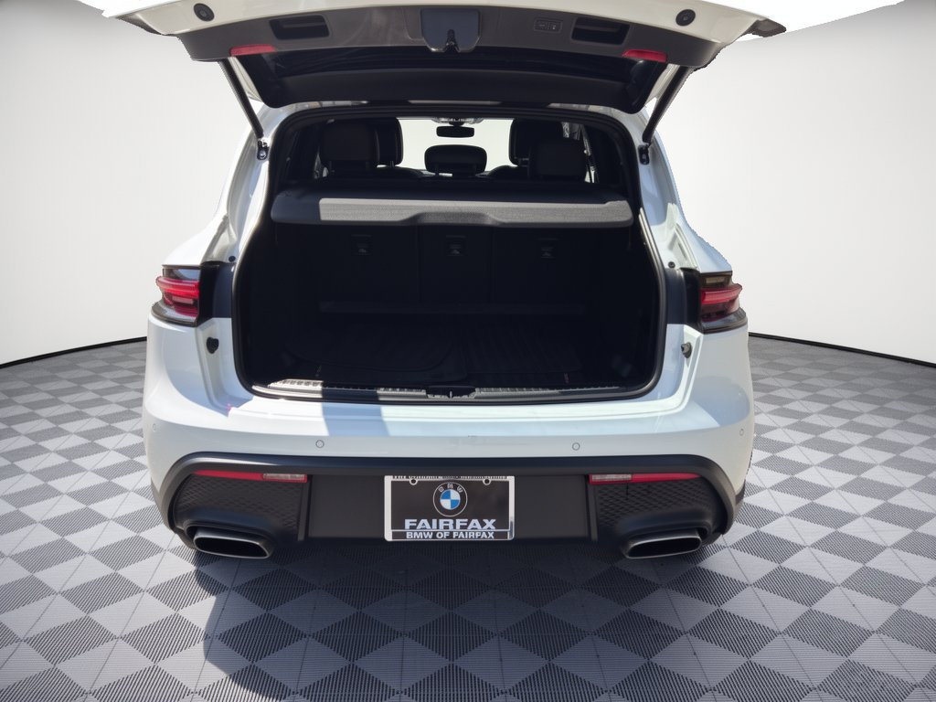 Used 2023 Porsche Macan AWD/4WD image 27