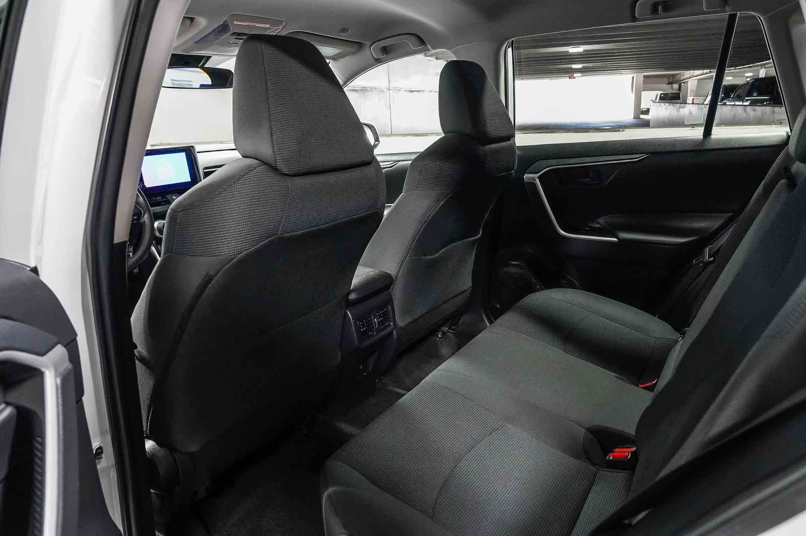 Certified 2023 Toyota RAV4 LE FWD image 19