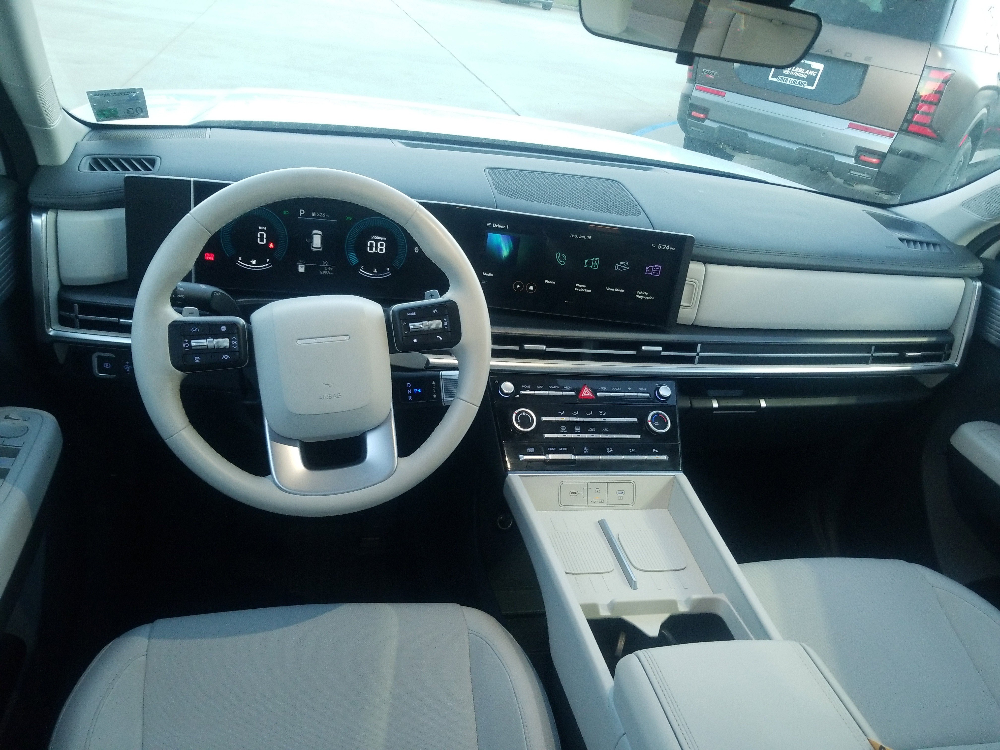 Certified 2025 Hyundai Santa Fe SE image 18