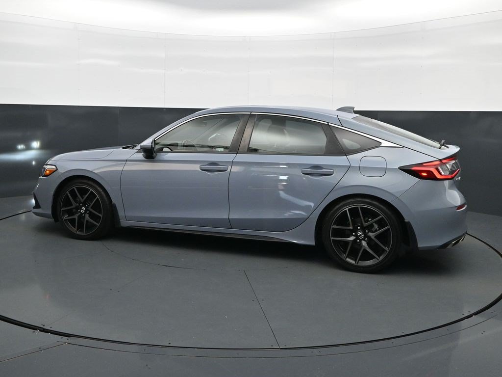 Used 2022 Honda Civic Sport Touring image 4