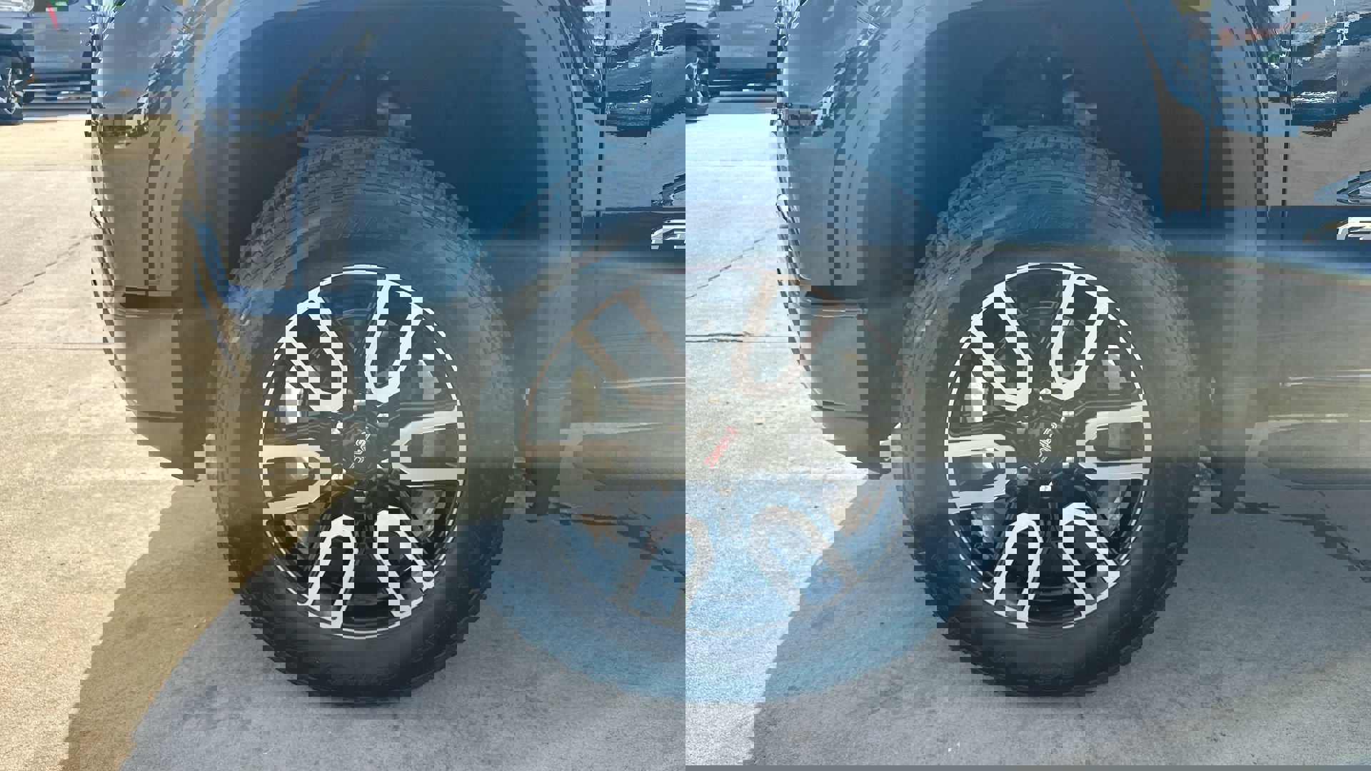 Certified 2024 GMC Sierra 1500 AT4 w/ Technology Package image 67