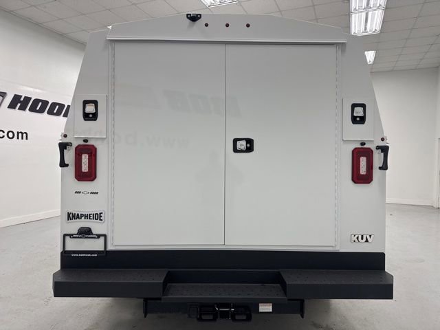 New 2026 Chevrolet Express 3500 w/ Power Convenience Package RWD image 6