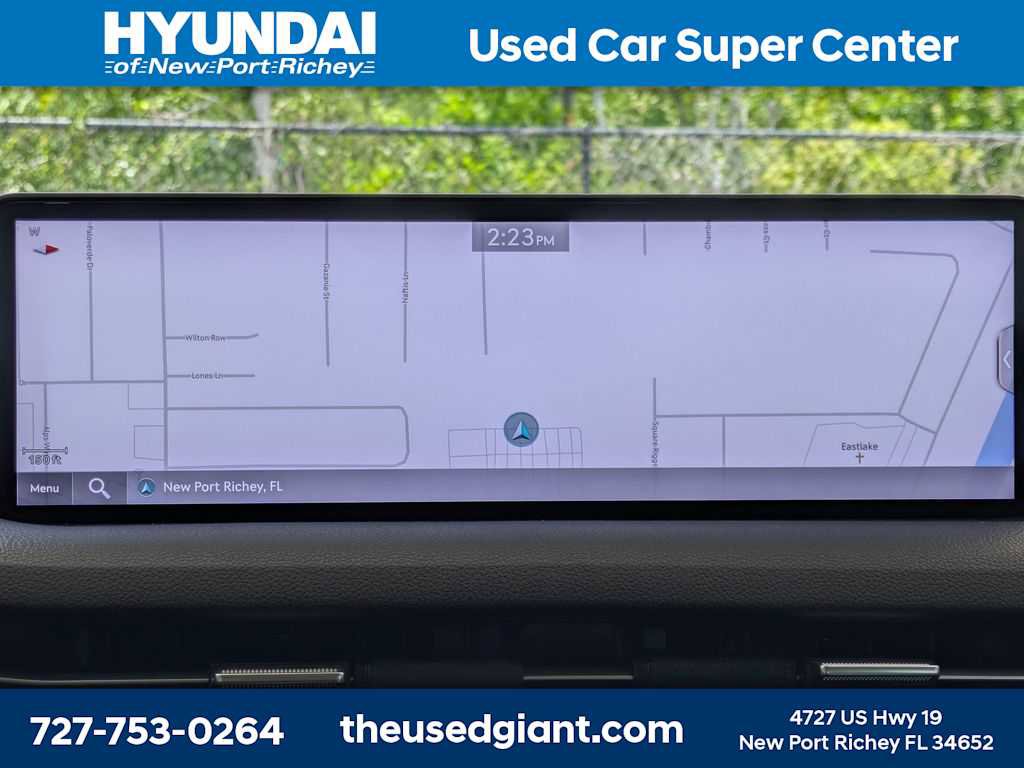 Used 2022 Genesis GV70 2.5T w/ Select Package AWD/4WD image 29
