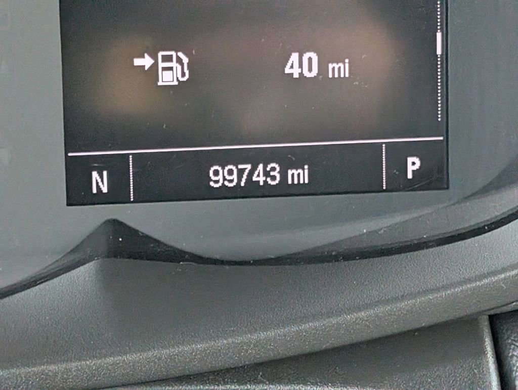 Used 2020 Chevrolet Trax LS image 17