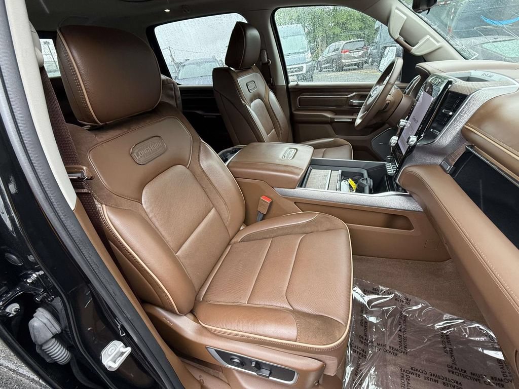 Used 2023 RAM 1500 Limited AWD/4WD image 9