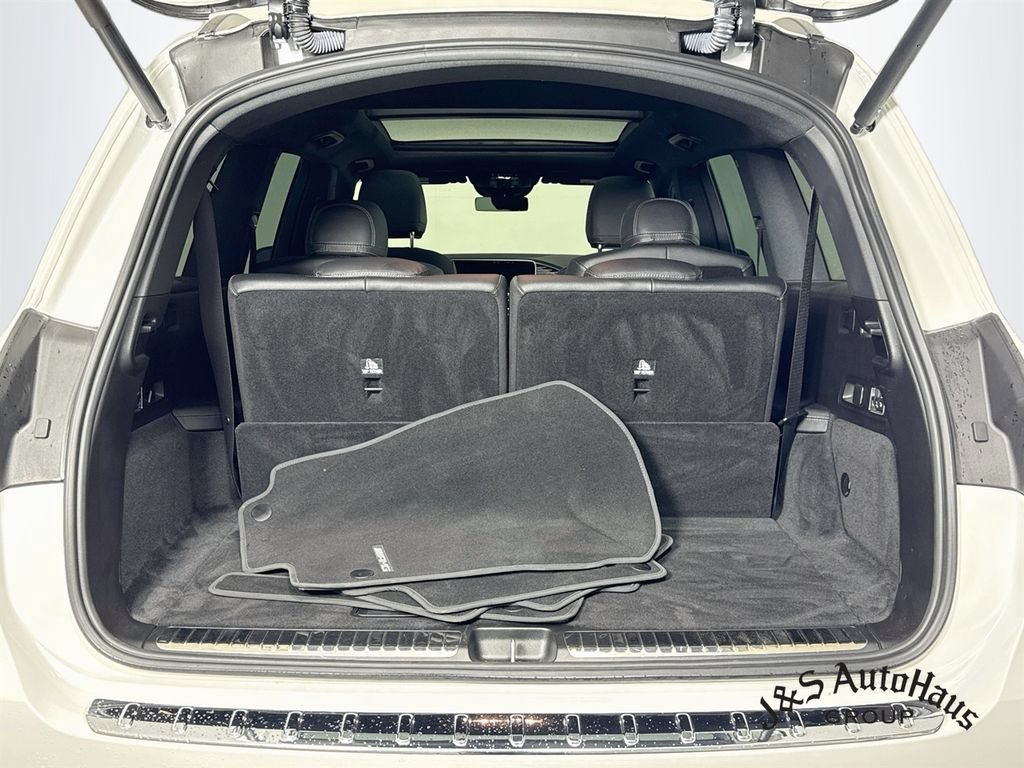 Used 2024 Mercedes-Benz GLS 450 4MATIC w/ AMG Line Exterior image 34