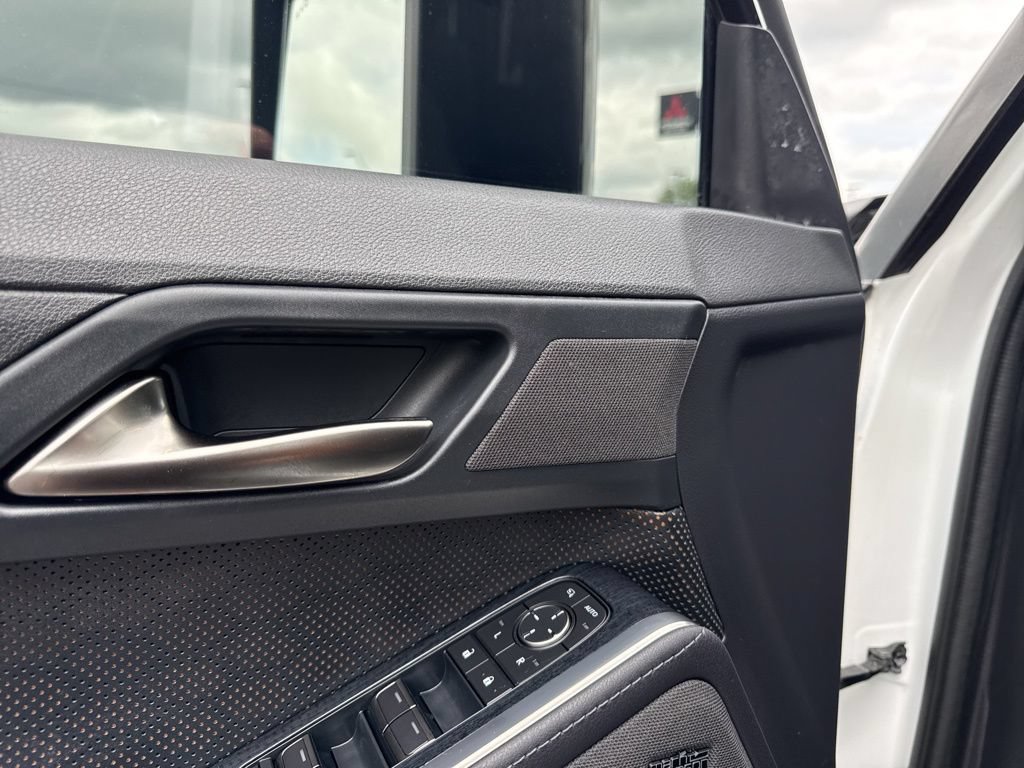 Used 2025 Lexus GX 550 w/ Cold Area Package AWD/4WD image 18