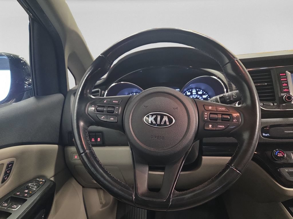 Used 2021 Kia Sedona EX w/ EX Premium Package FWD image 20