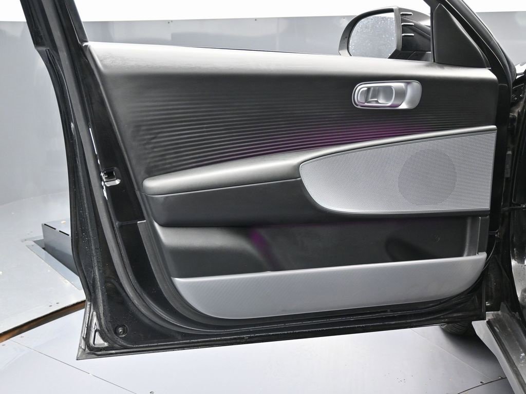 Used 2023 Hyundai Ioniq 6 SEL image 40