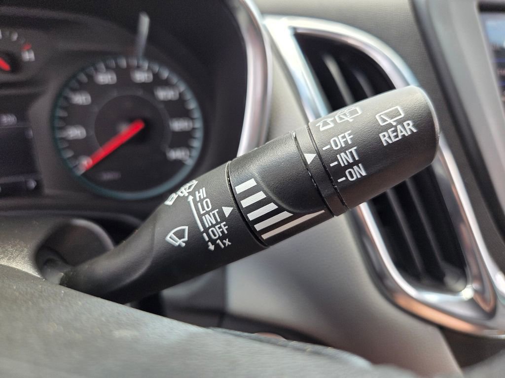 Certified 2024 Chevrolet Equinox LS w/ Sport Edition FWD image 29